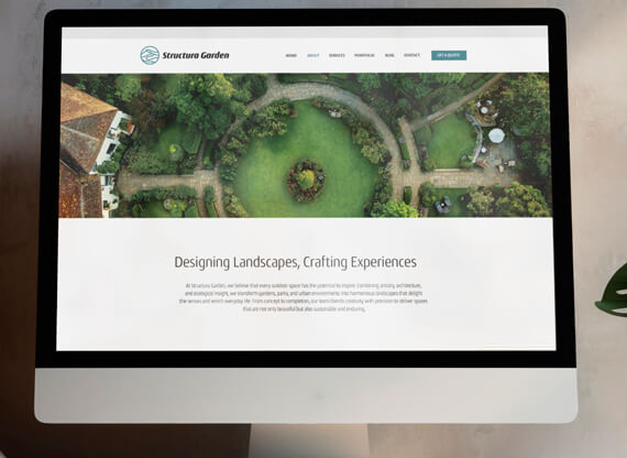 Webflow-Webdesign-570x416px Ein Webflow-Webdesign für einen Landschaftsarchitekten wird auf einem iMac präsentiert, der auf einem Schreibtisch steht, und zeigt durch seine klare, moderne Gestaltung die kreative Vision und Professionalität des Architekten eindrucksvoll.